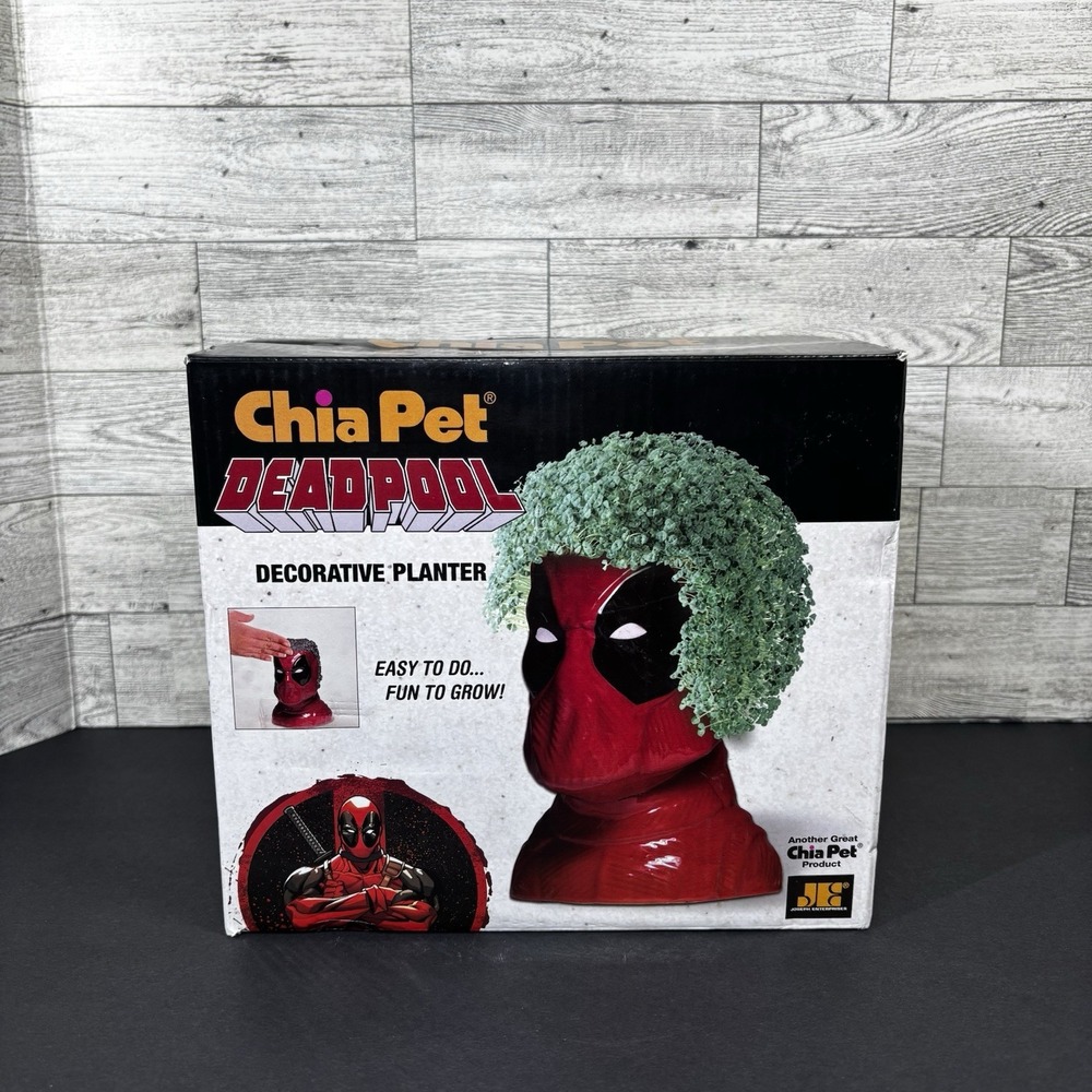 Chia Pet‎ Deadpool - Marvel Pottery Planter -